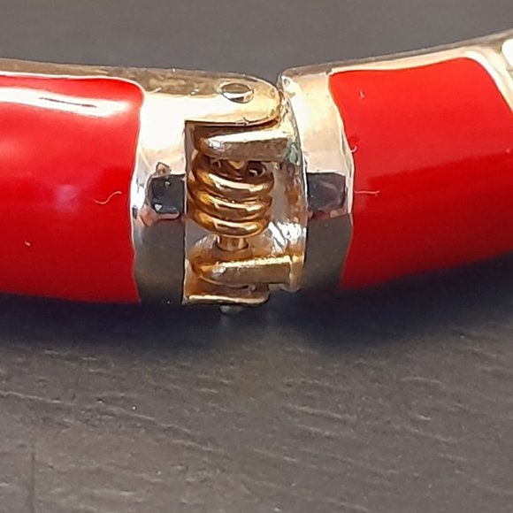 Pair of Enamel and Crystal Bangles - Picture 4 of 15